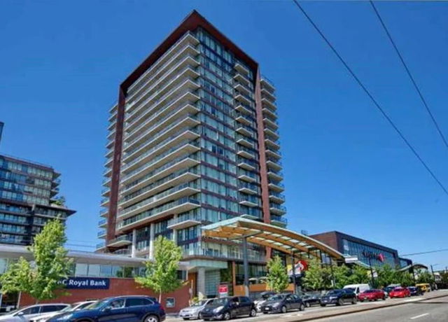 902 - 8555 Granville Street