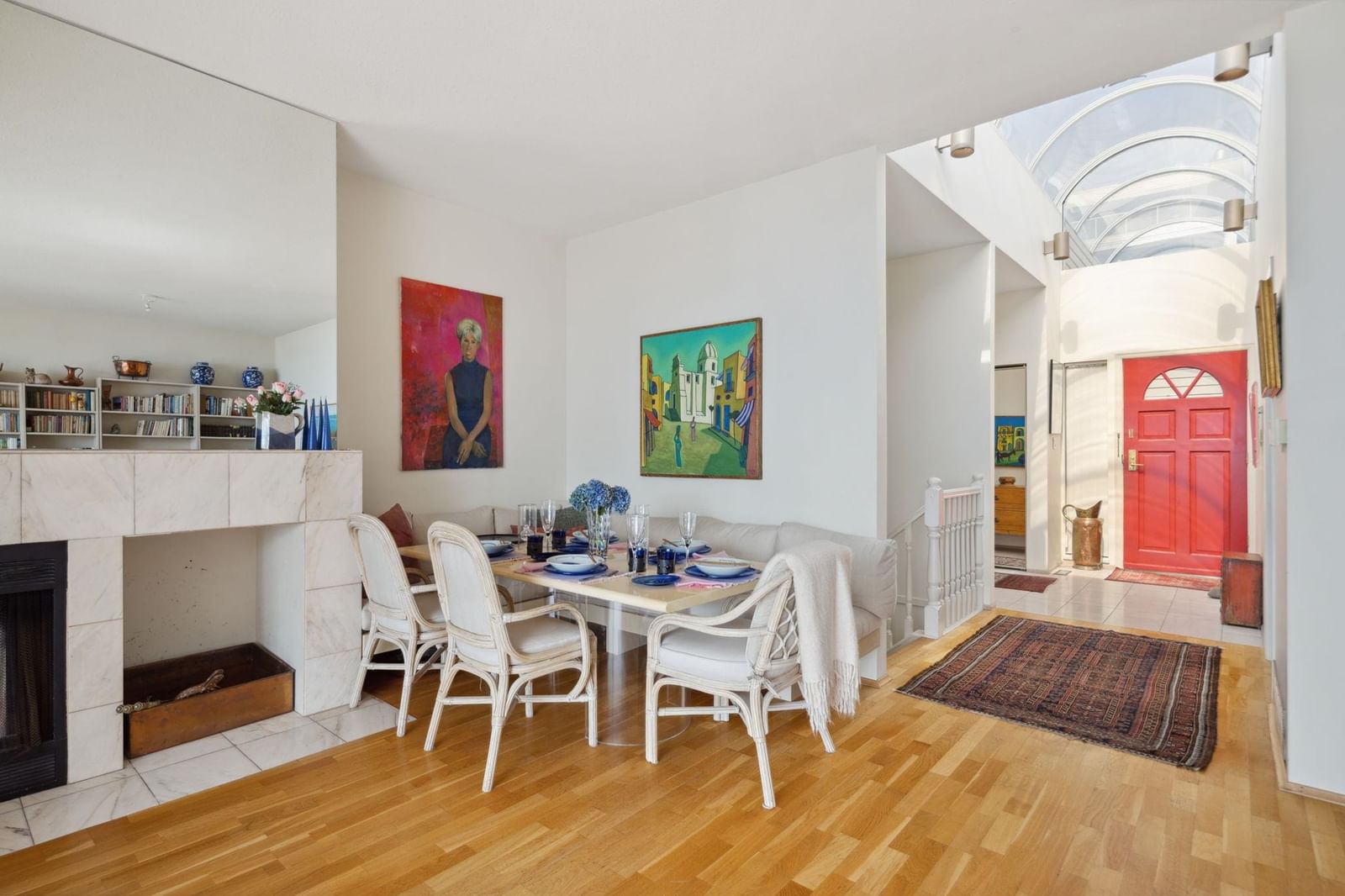 Listing Image 6