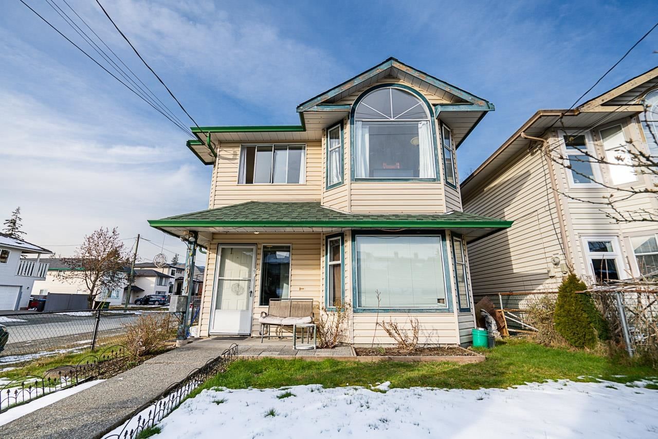 Listing photo 2
