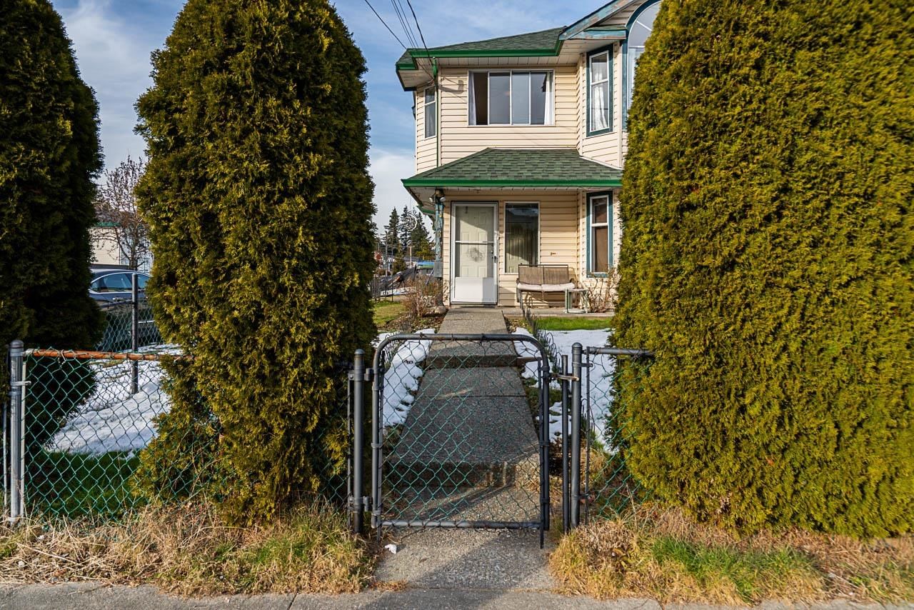 Listing photo 4