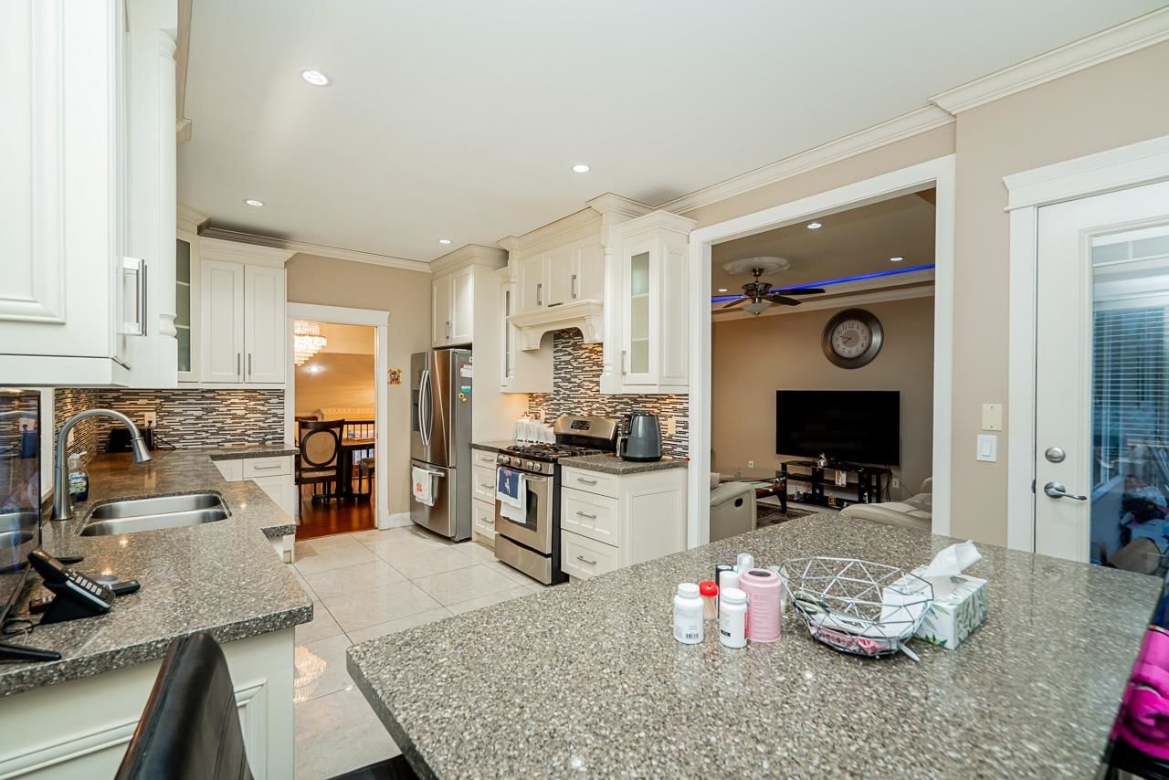 Listing Image 19