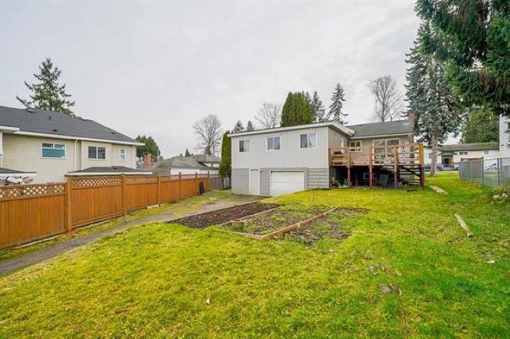 Listing Image 19