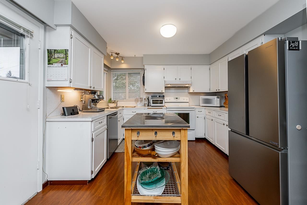 Listing Image 9