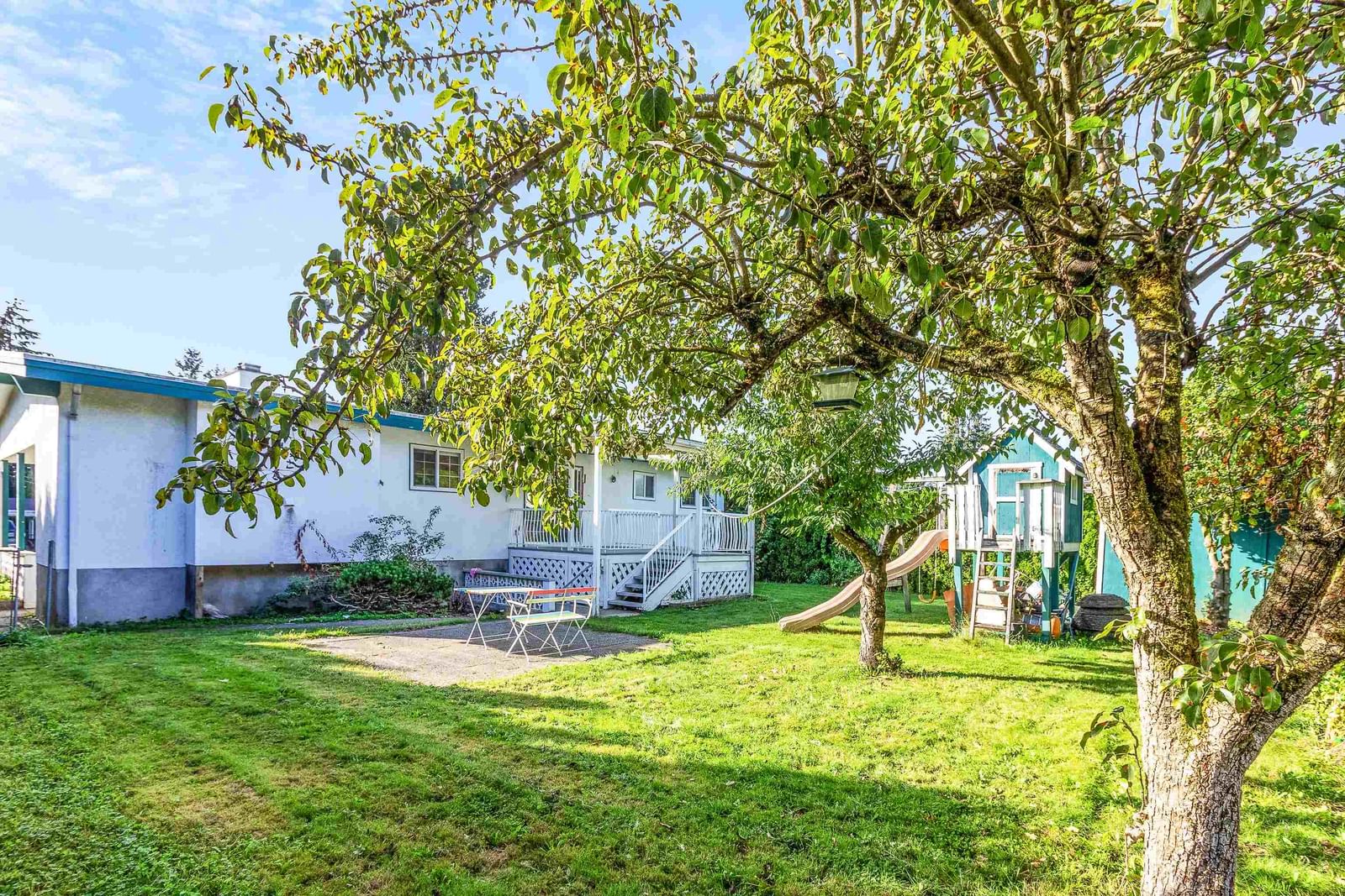 Listing Image 19
