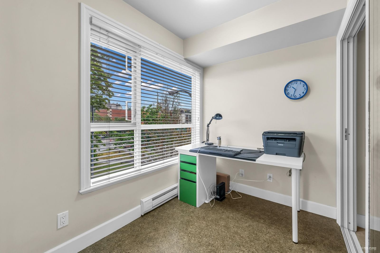 Listing Image 21
