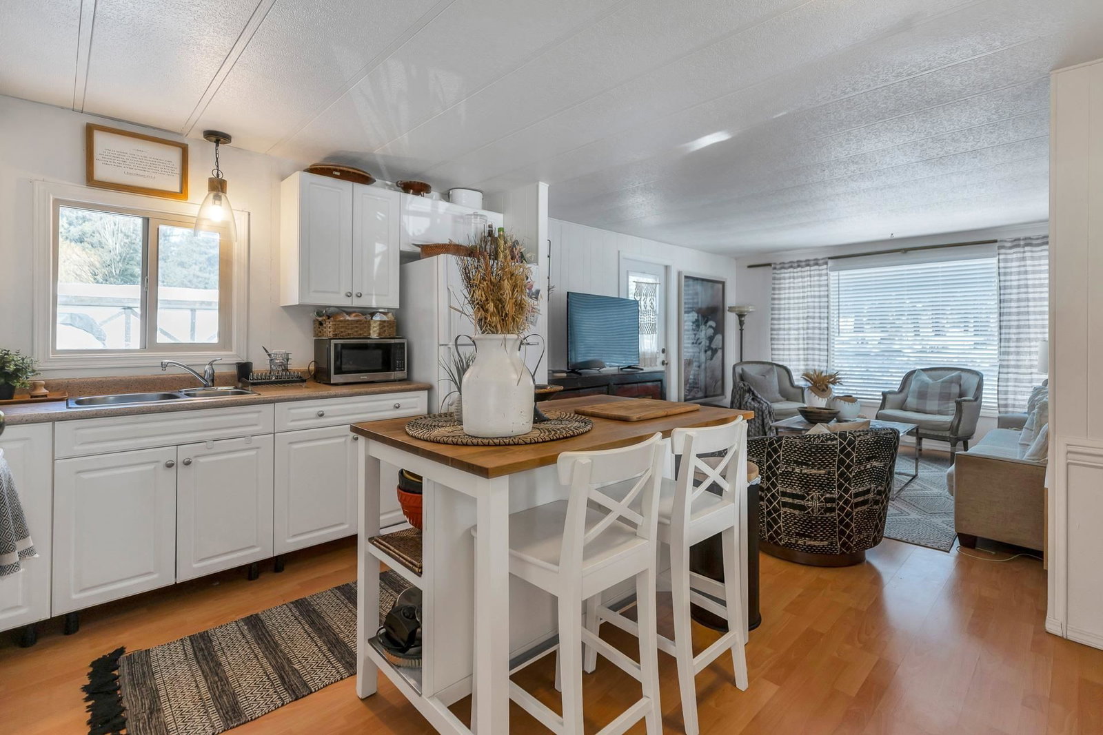 Listing Image 23