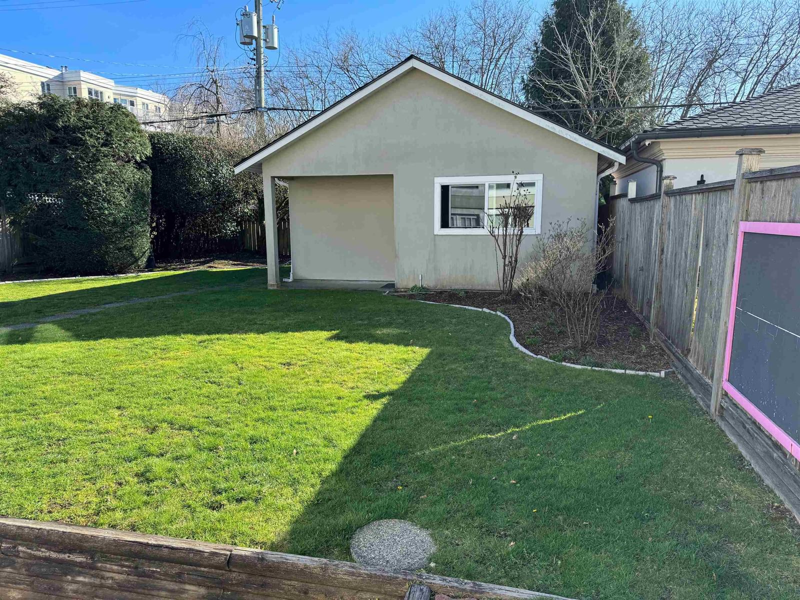 Listing Image 35