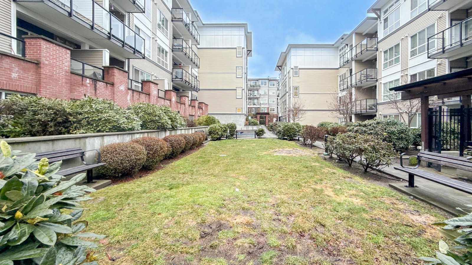 Listing Image 16