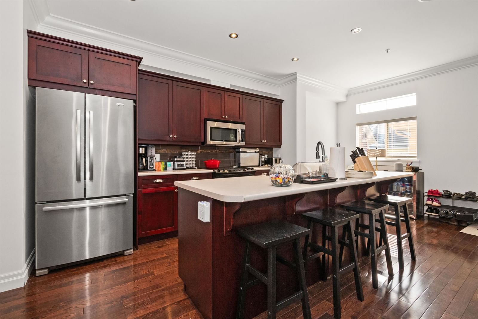 Listing Image 12