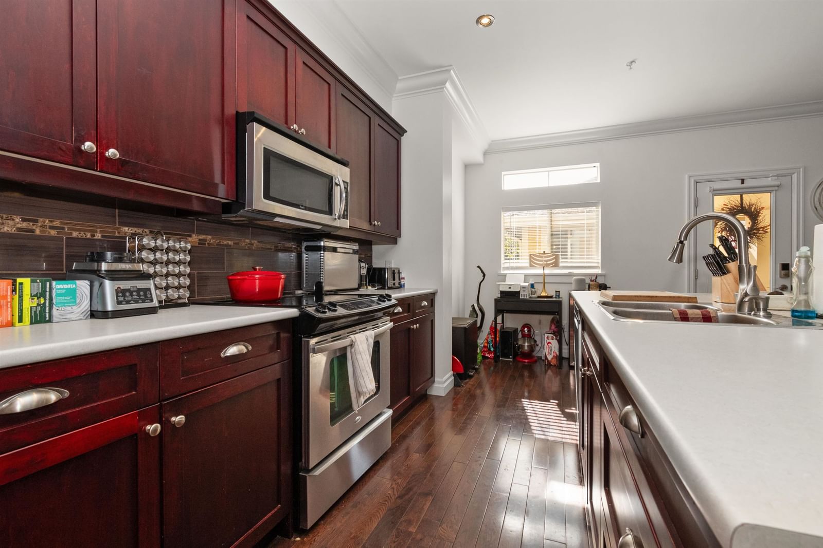 Listing Image 15