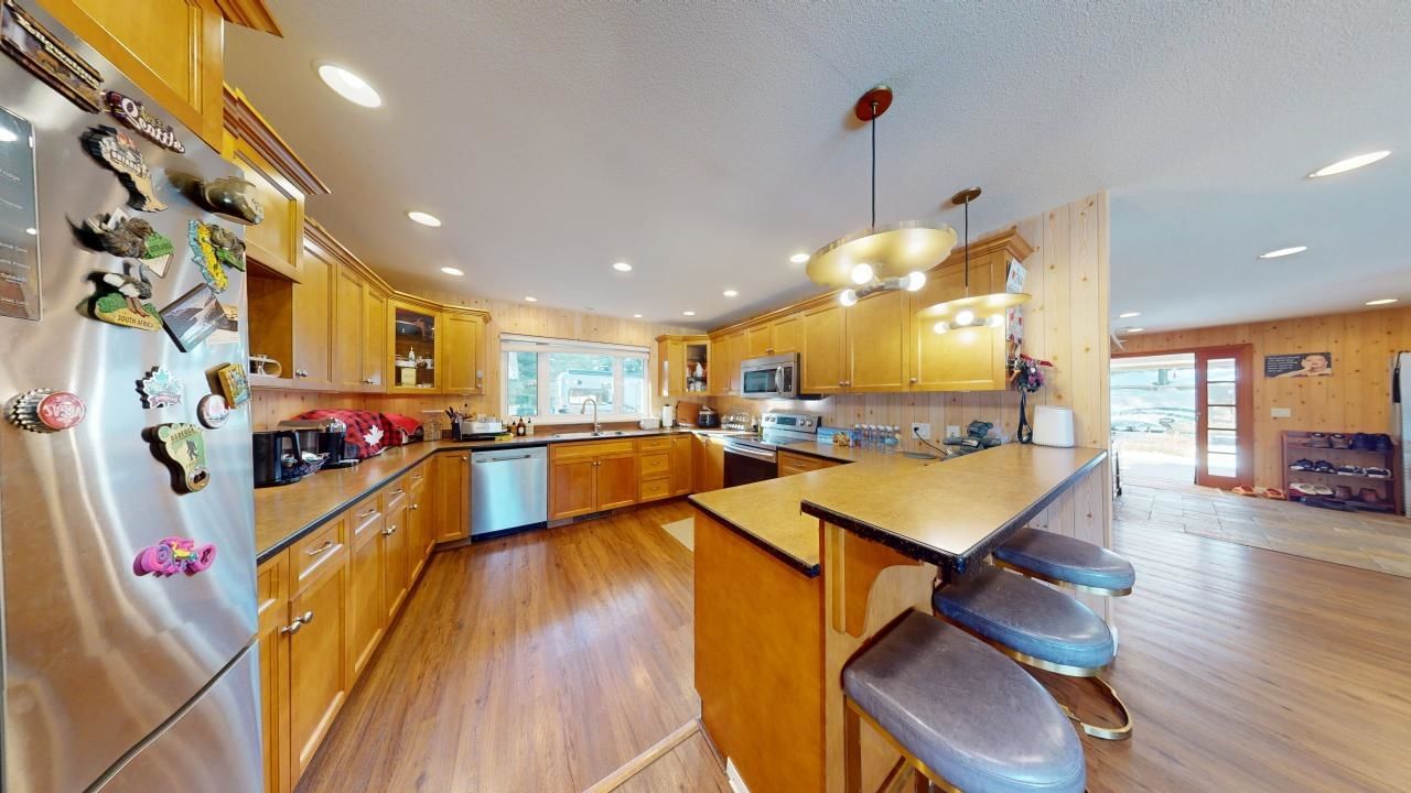 Listing Image 13