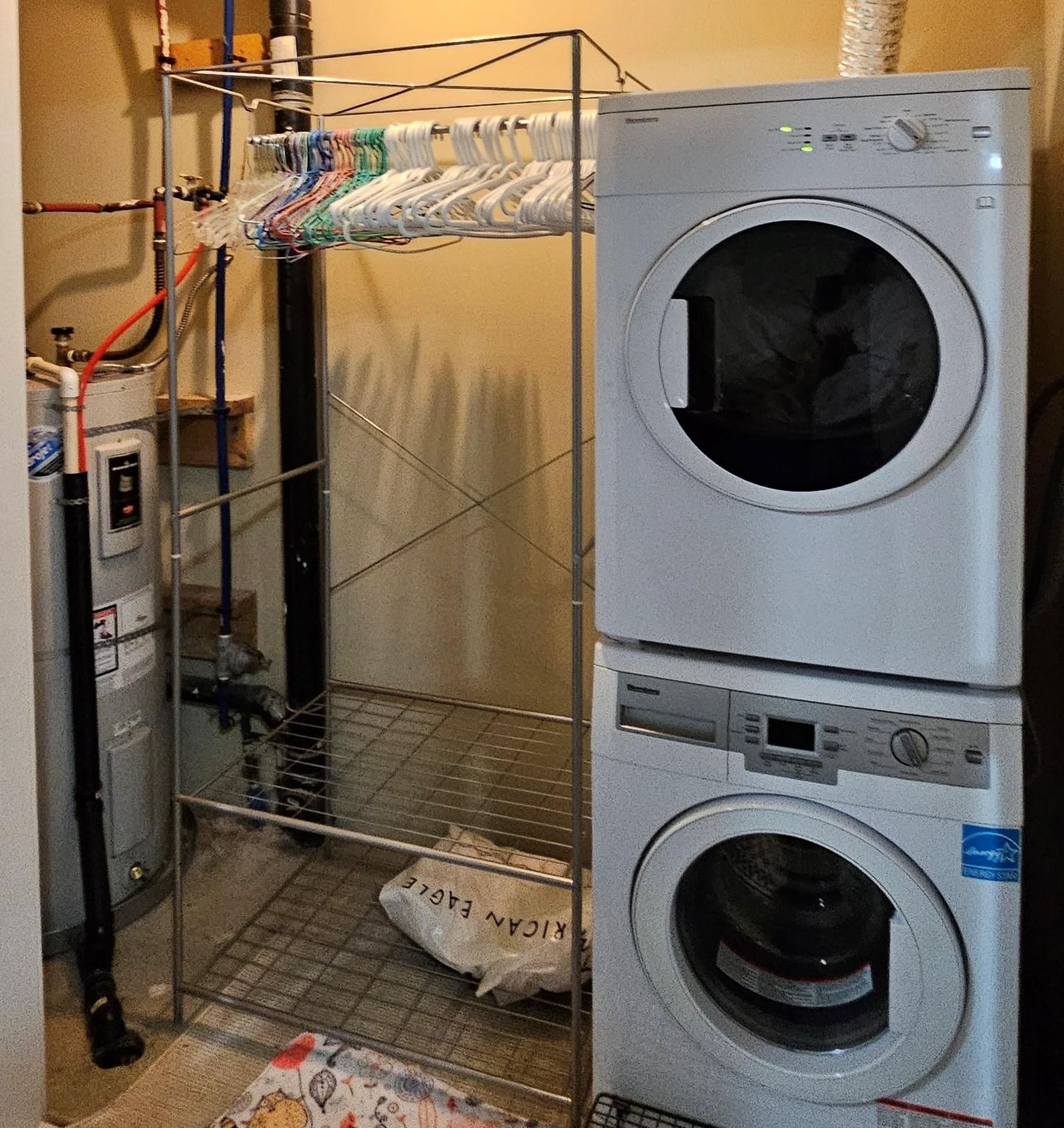 Listing Image 10
