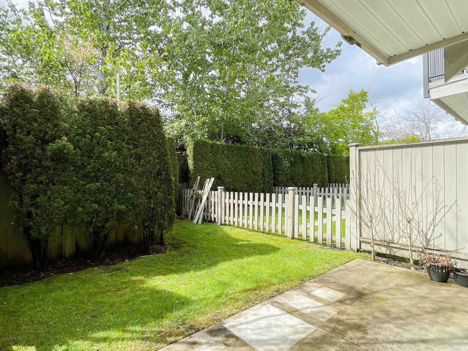 Listing Image 24