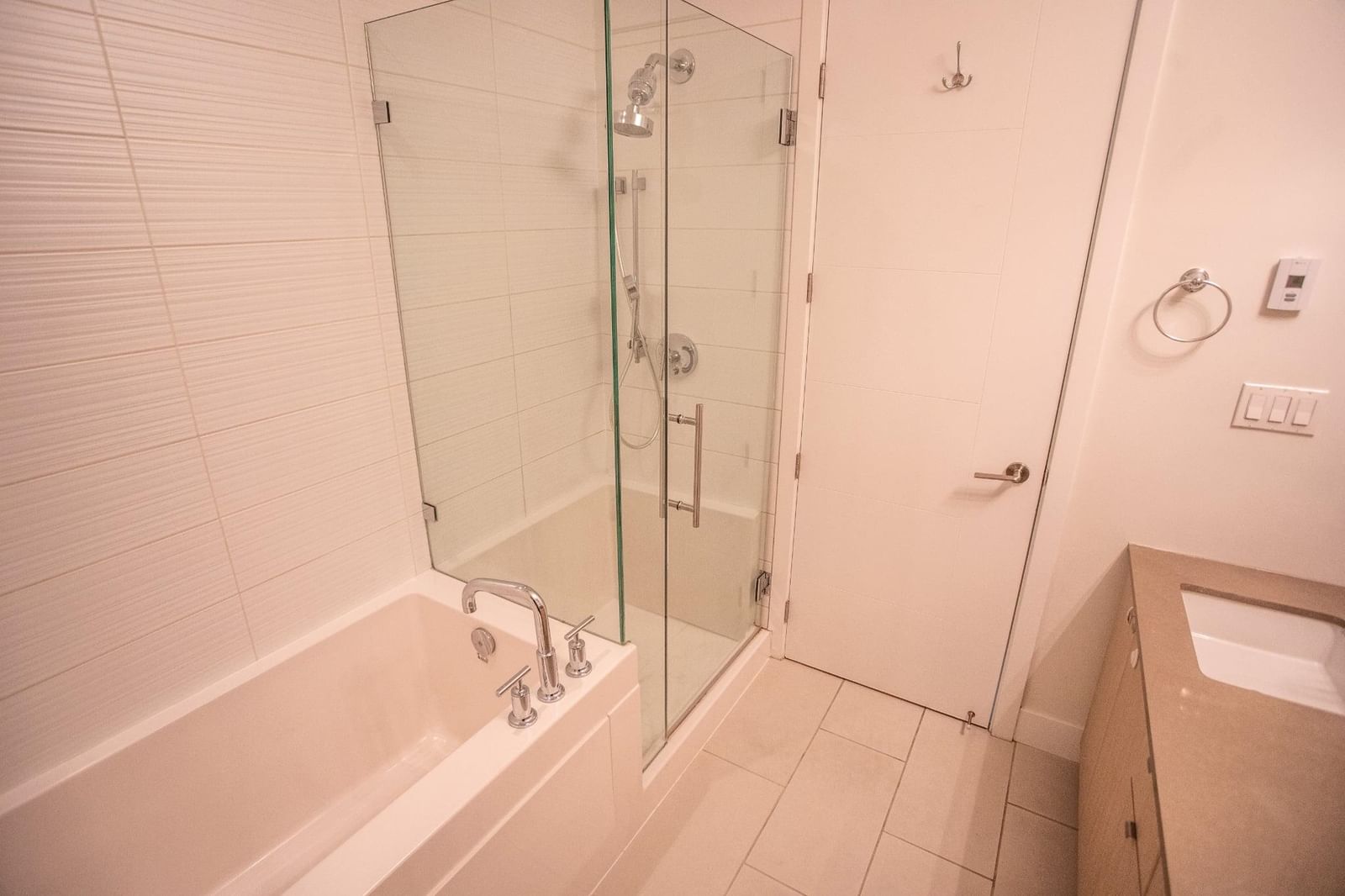 Listing Image 24