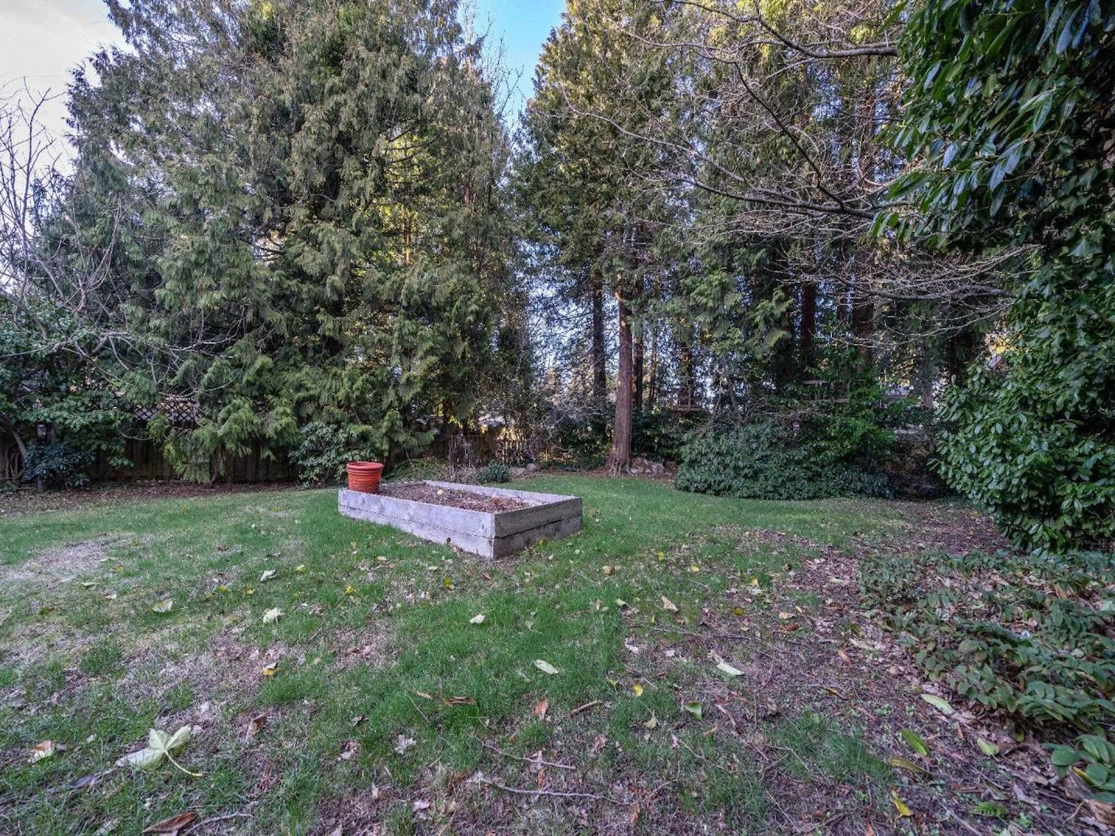 Listing Image 38