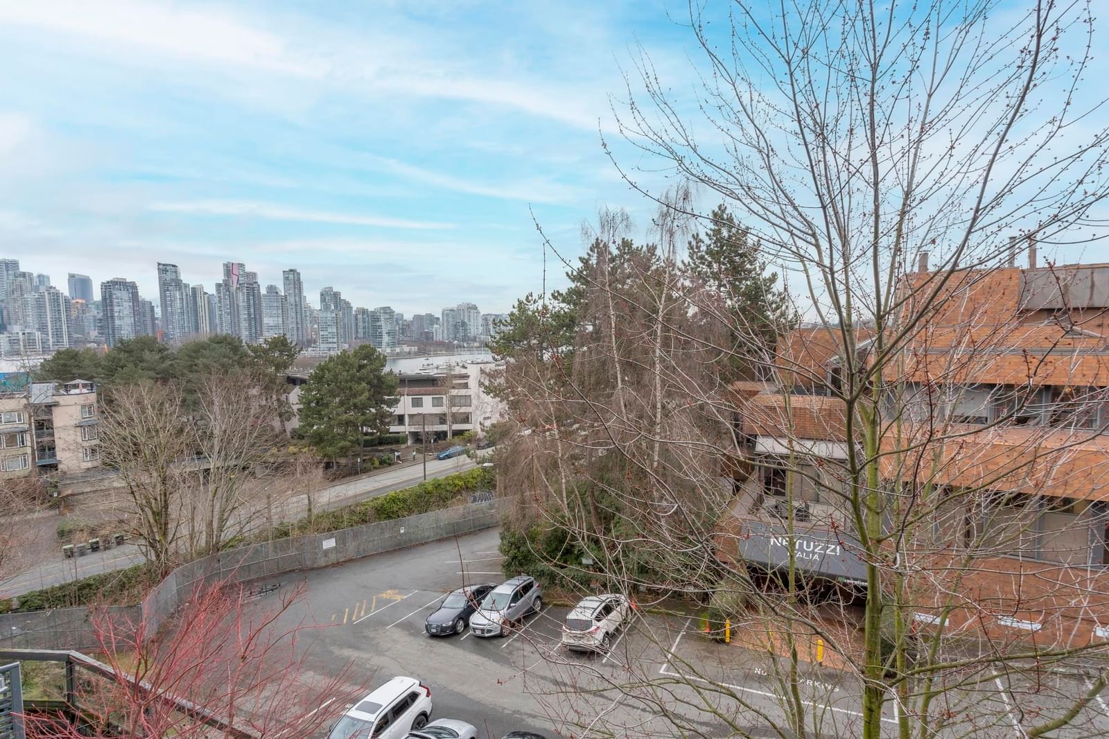 Listing Image 22