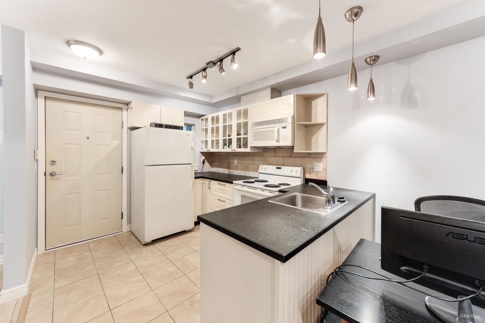 Listing Image 15