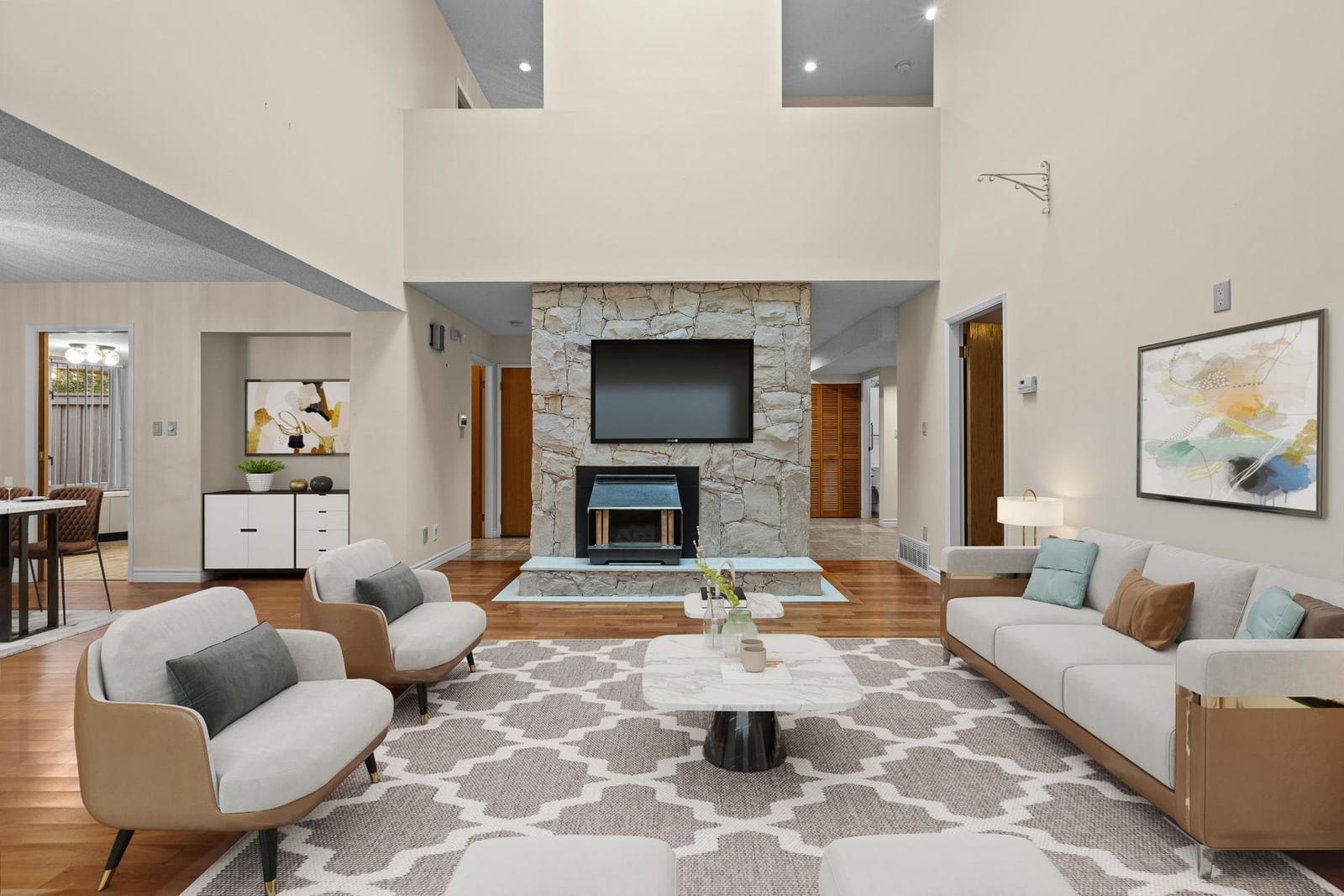 Listing Image 13