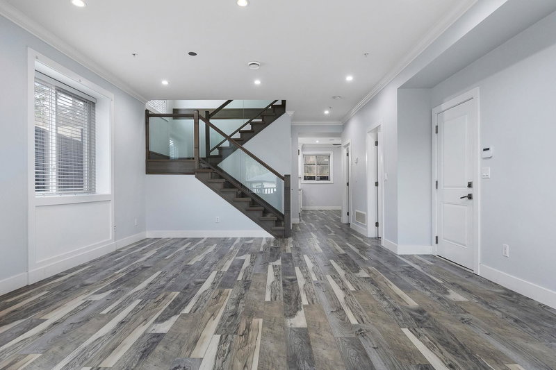 8524 Forest Gate Drive, Chilliwack, V4Z 0C7 | Image 3