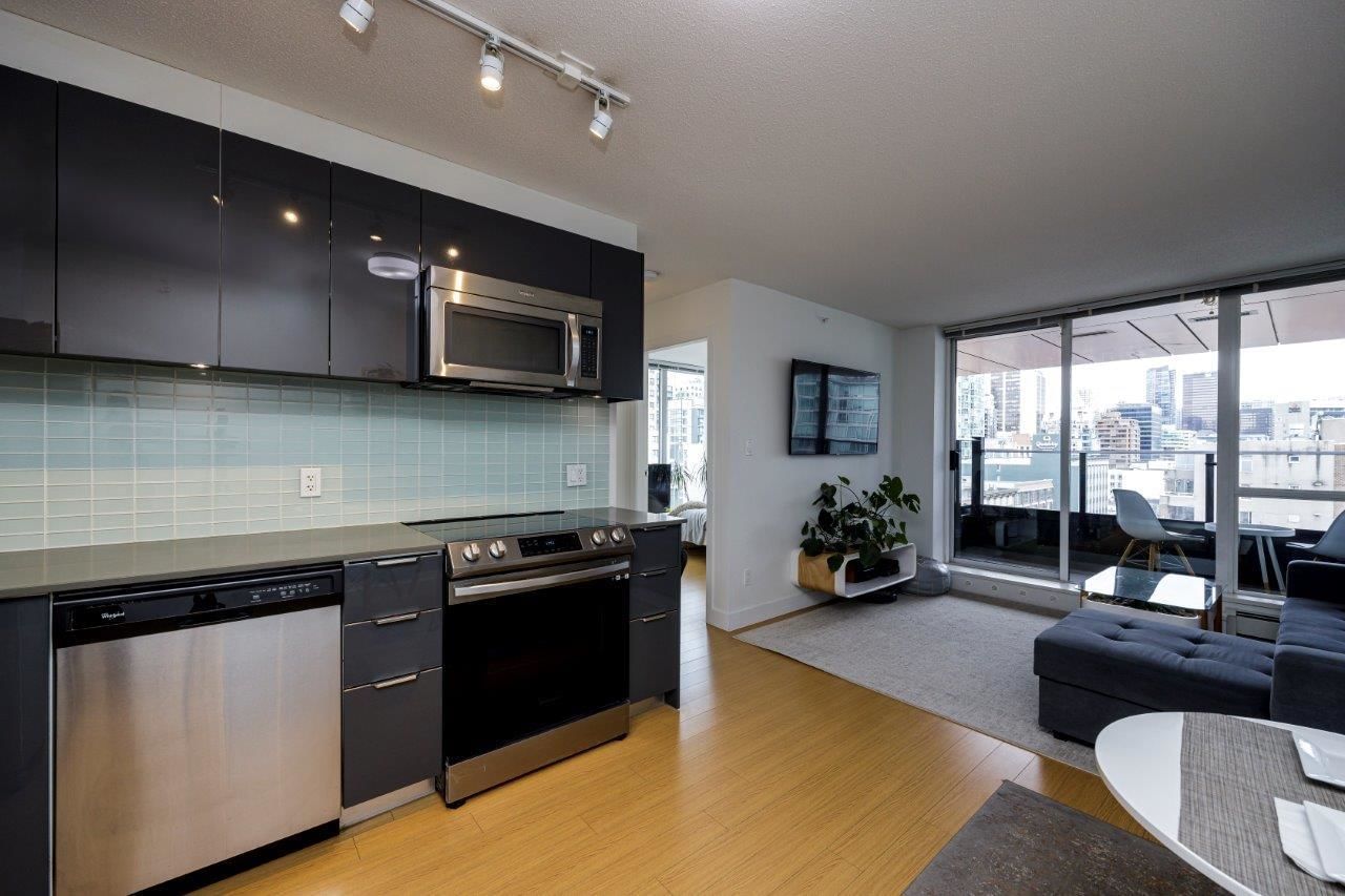 Listing Image 9