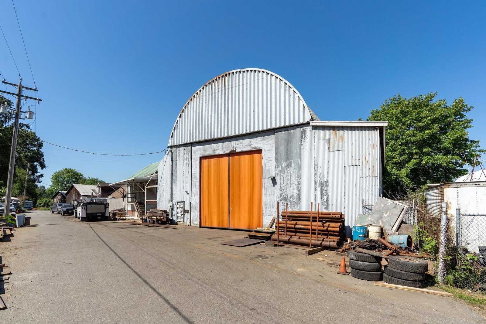 Listing Image 6