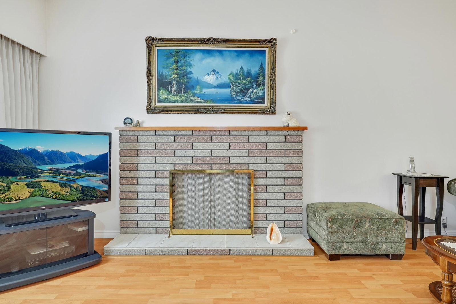 Listing Image 11