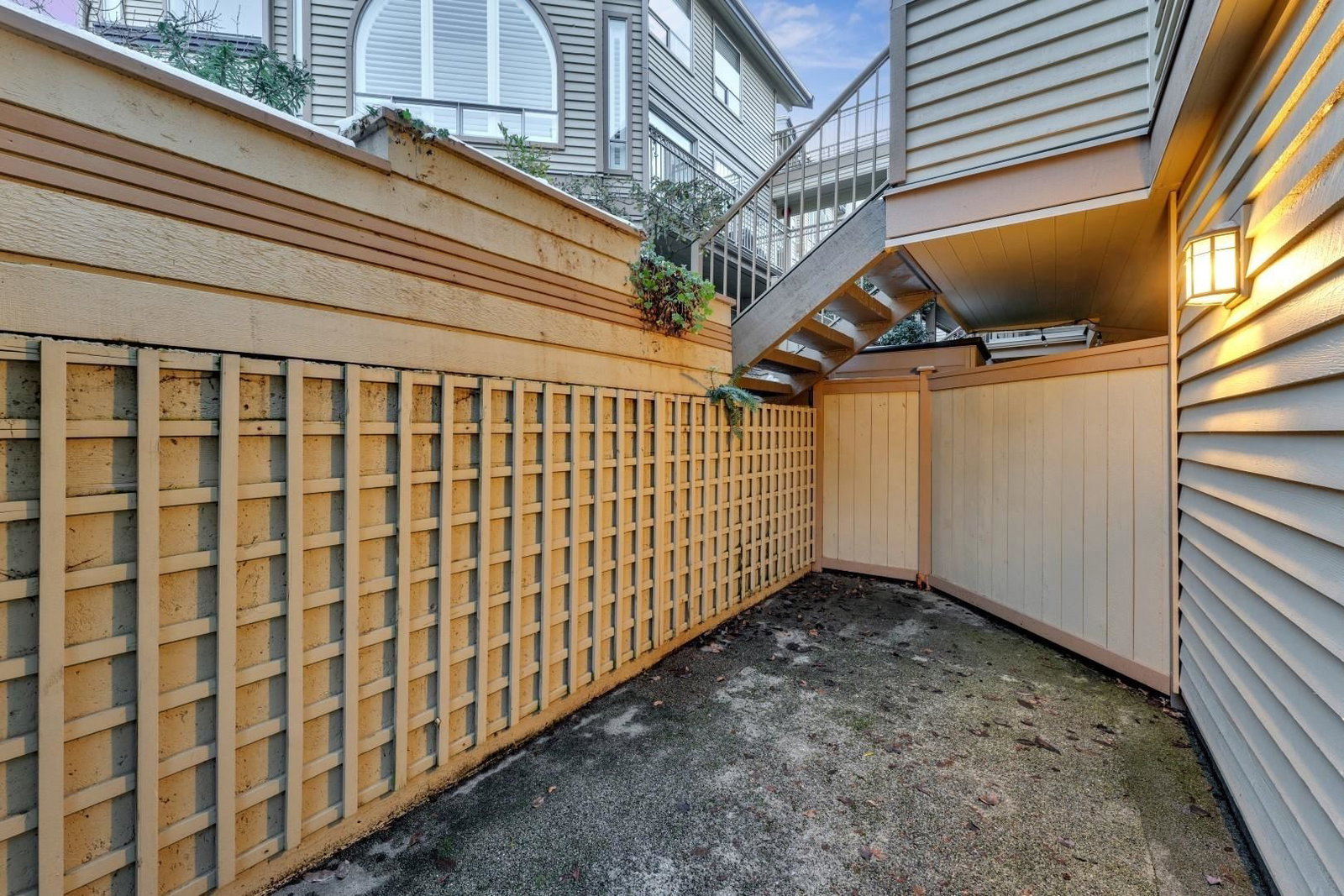 Listing Image 23