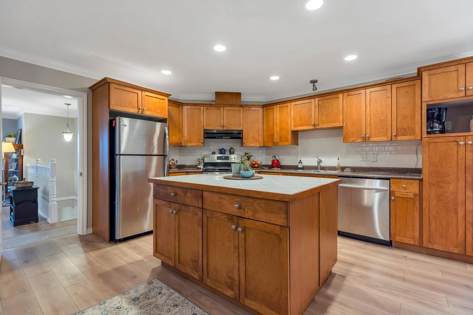 Listing Image 22