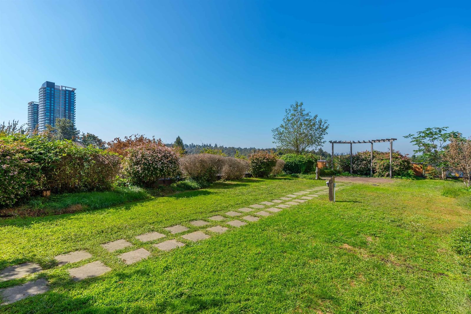 Listing Image 37