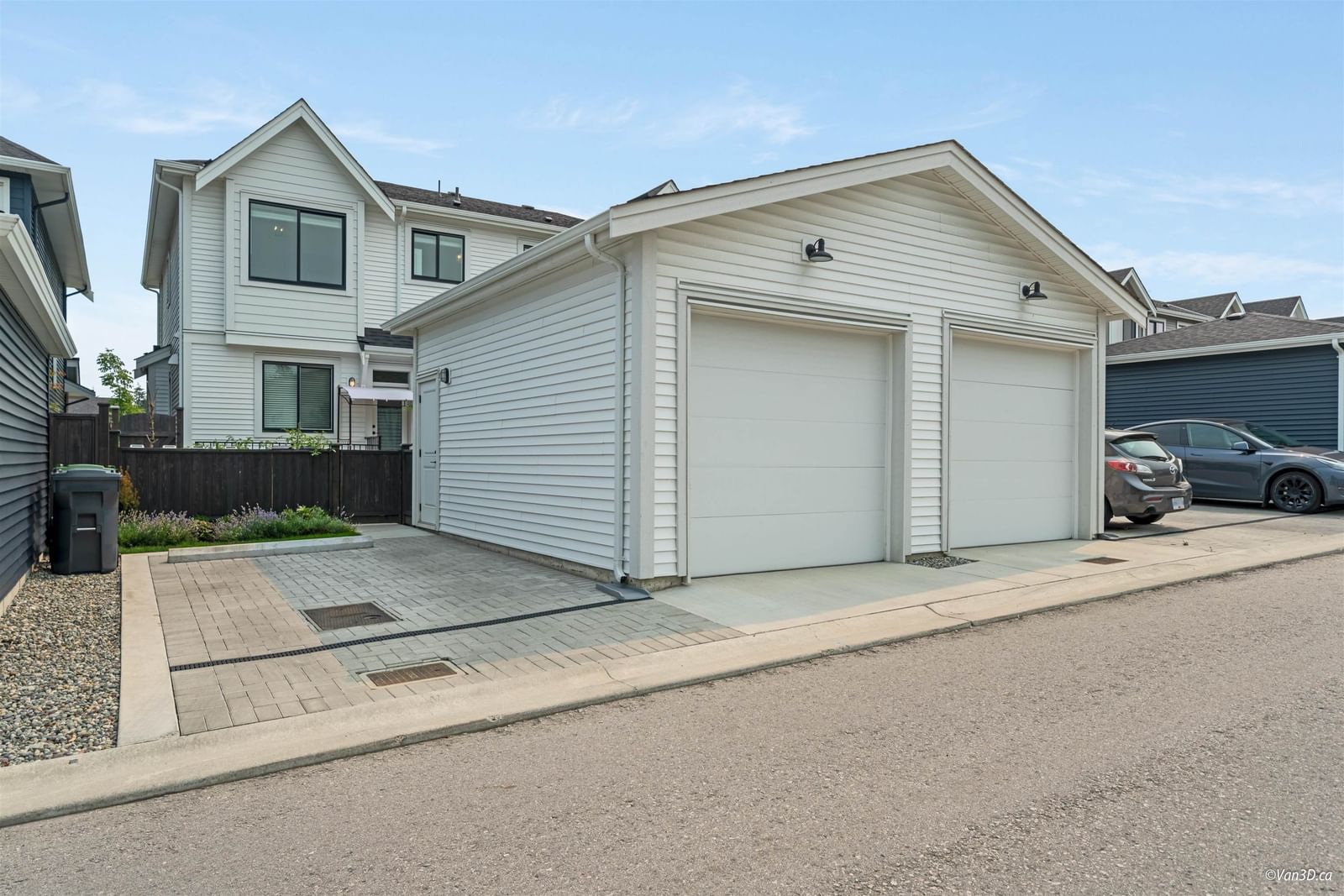Listing Image 20
