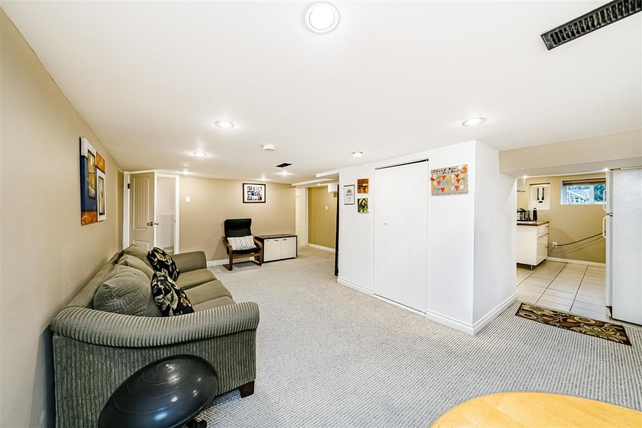 Listing Image 17