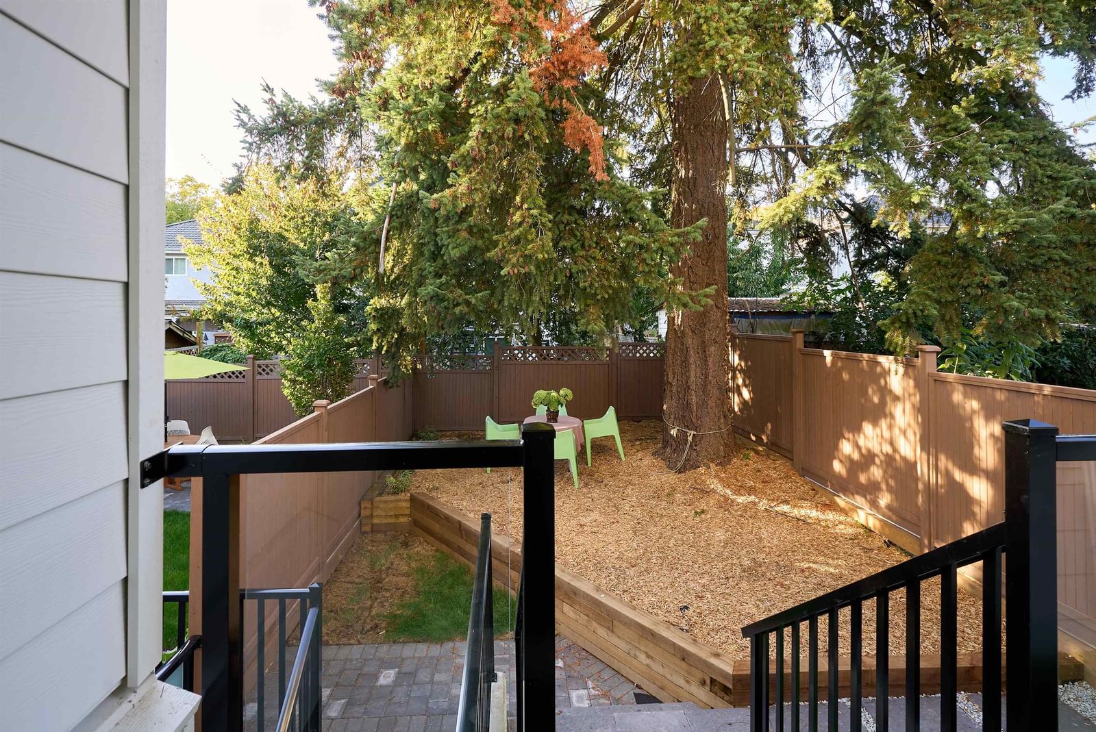 Listing Image 26