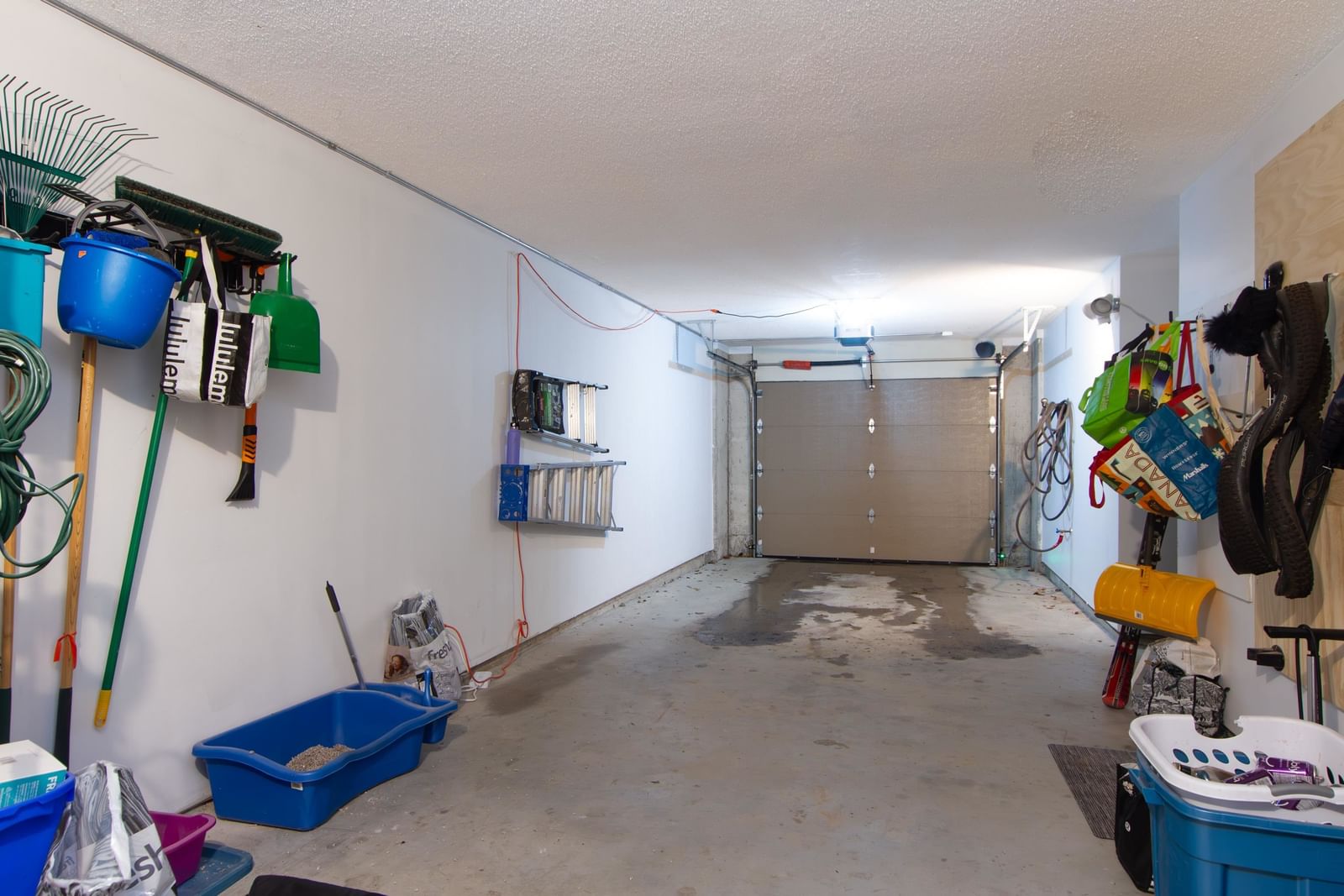 Listing Image 24