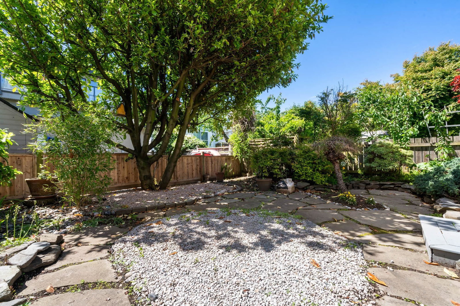 Listing Image 37