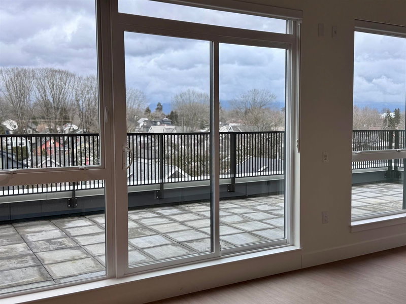 601 - 2235 Broadway, Vancouver, V5N 0J5 | Image 2