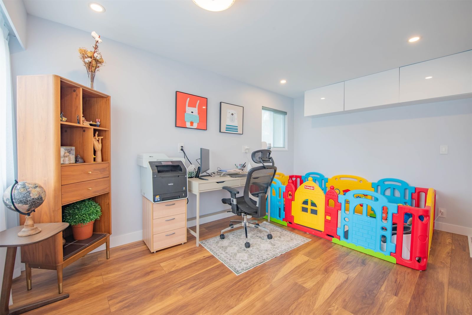 Listing Image 11