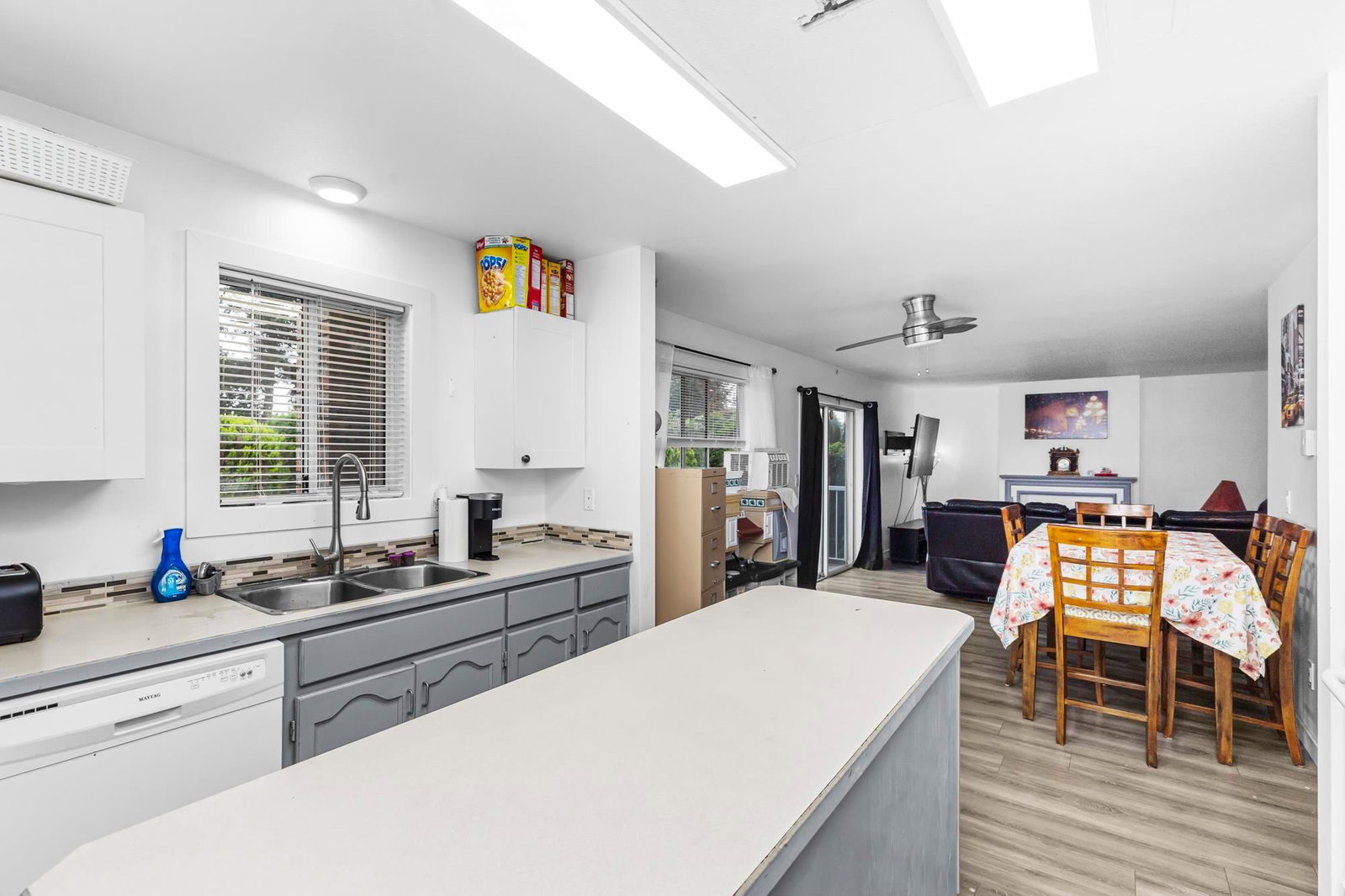 Listing Image 13