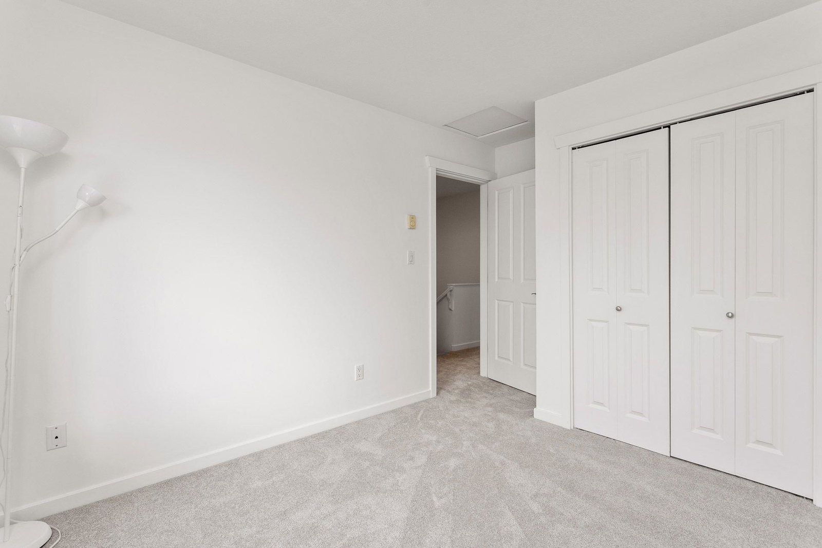 Listing Image 24