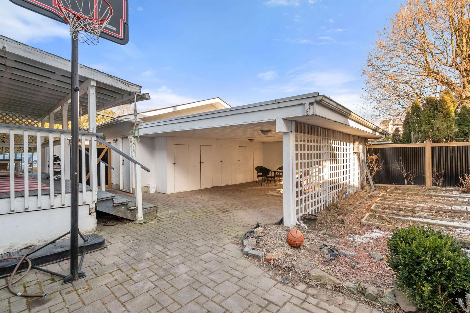 Listing Image 29
