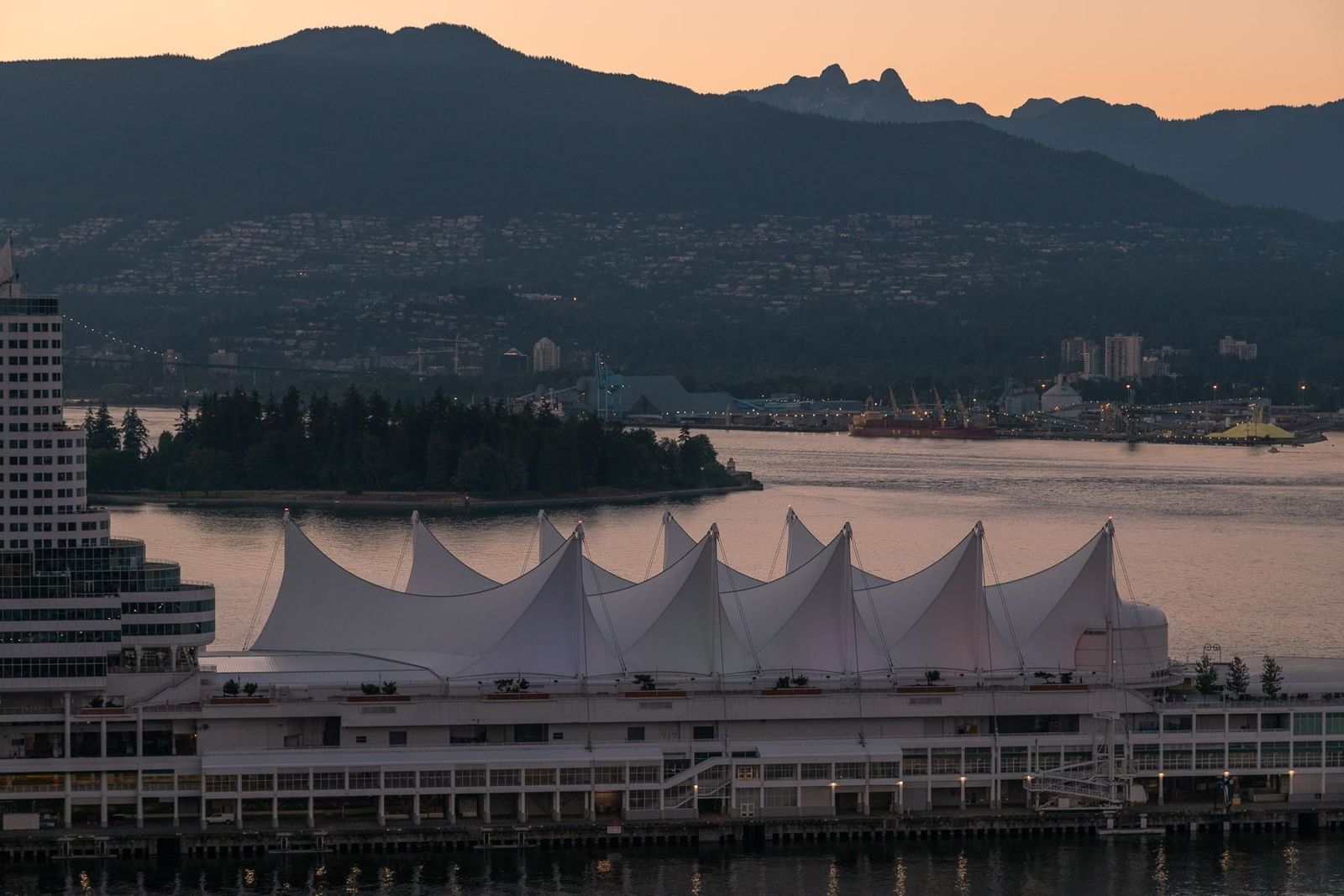 Listing Image 26