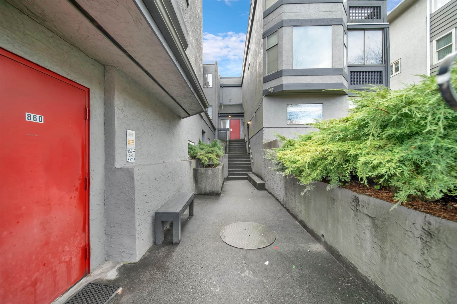 Listing Image 16