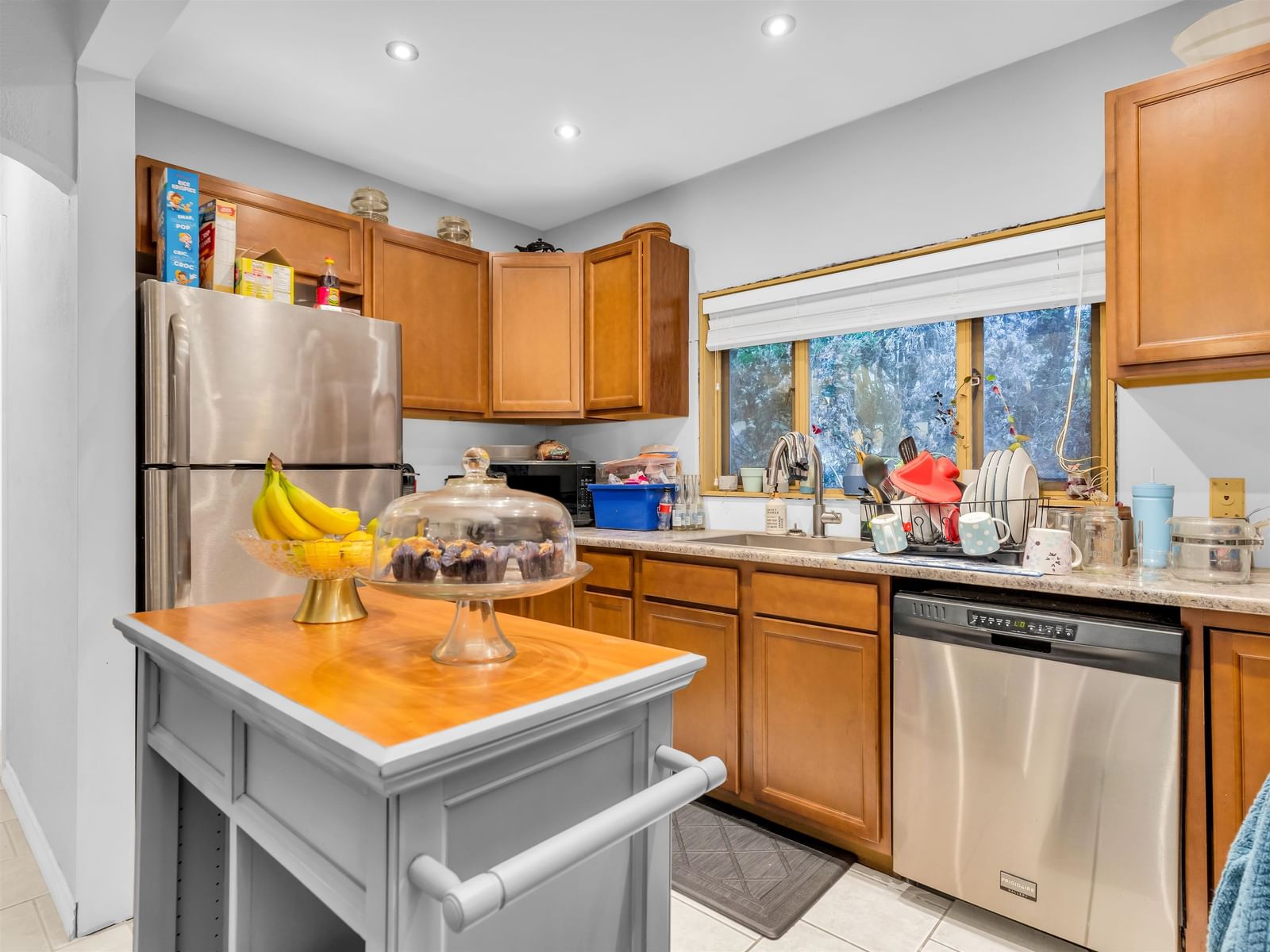 Listing Image 15