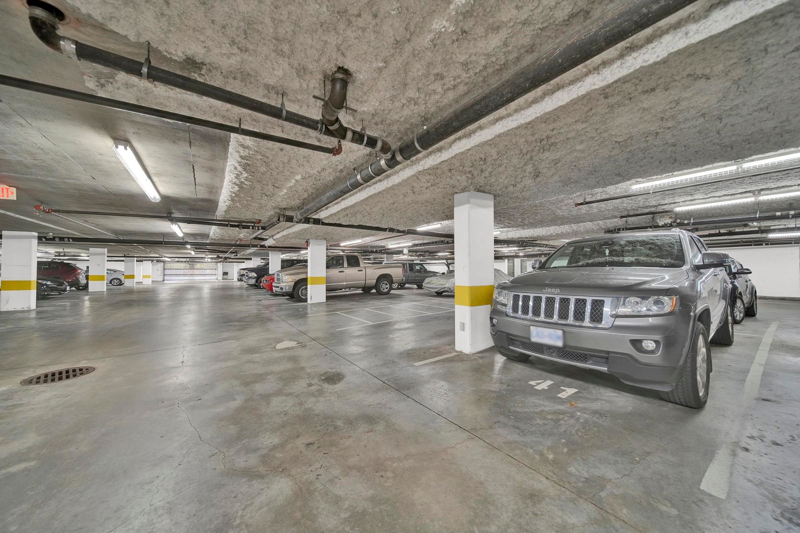Listing Image 18