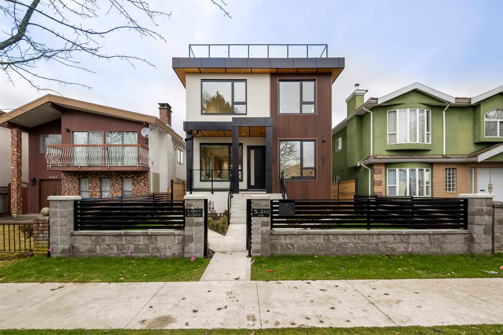 Listing Image 1