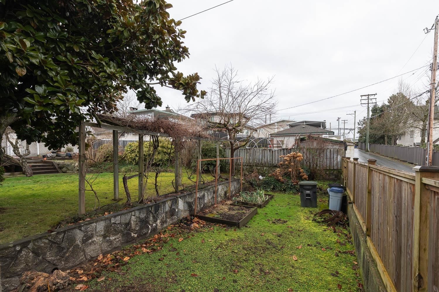 Listing Image 27