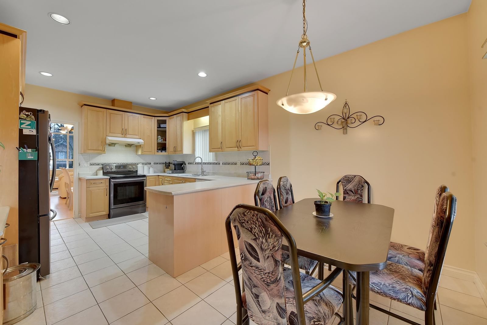 Listing Image 22