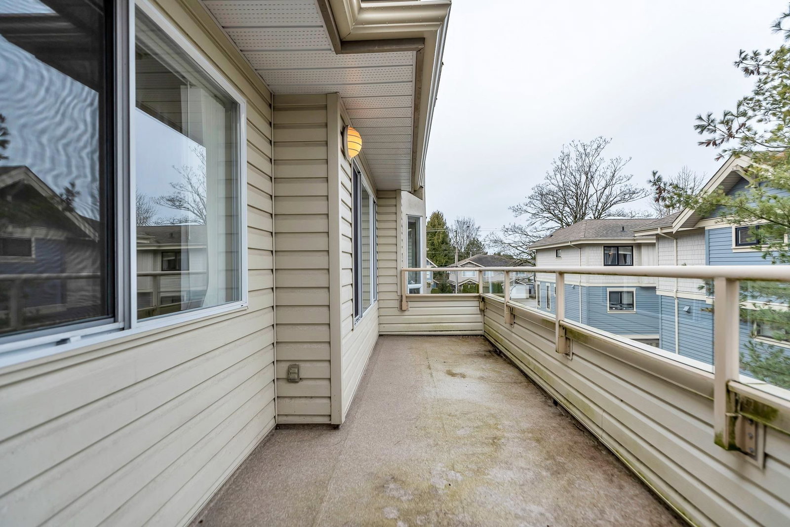 Listing Image 28