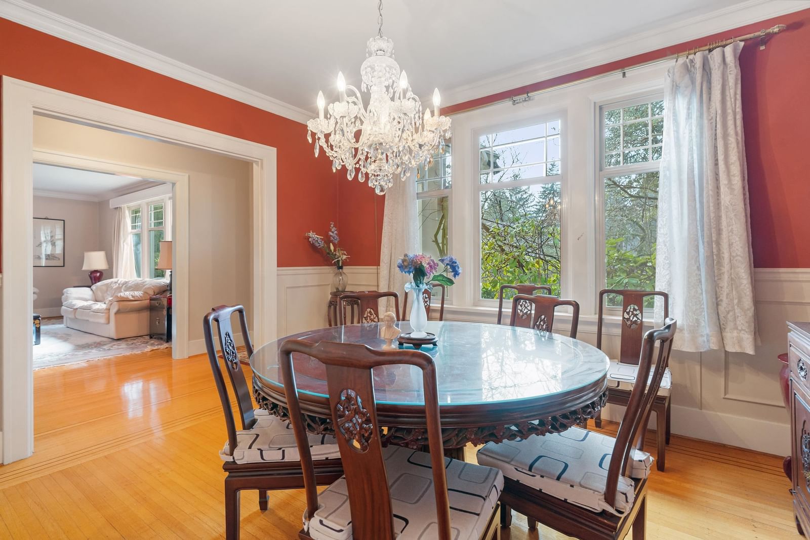 Listing Image 10