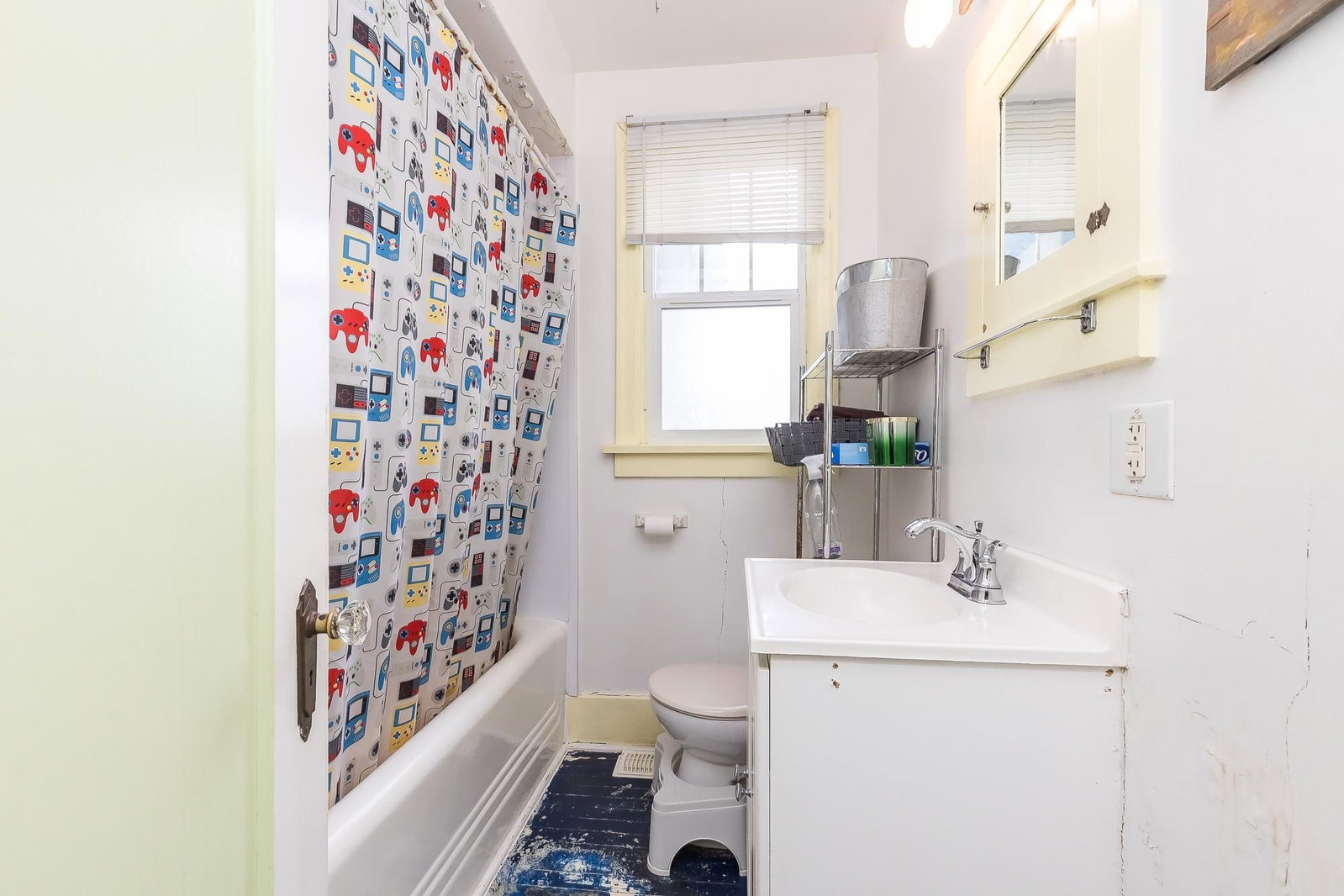 Listing Image 14