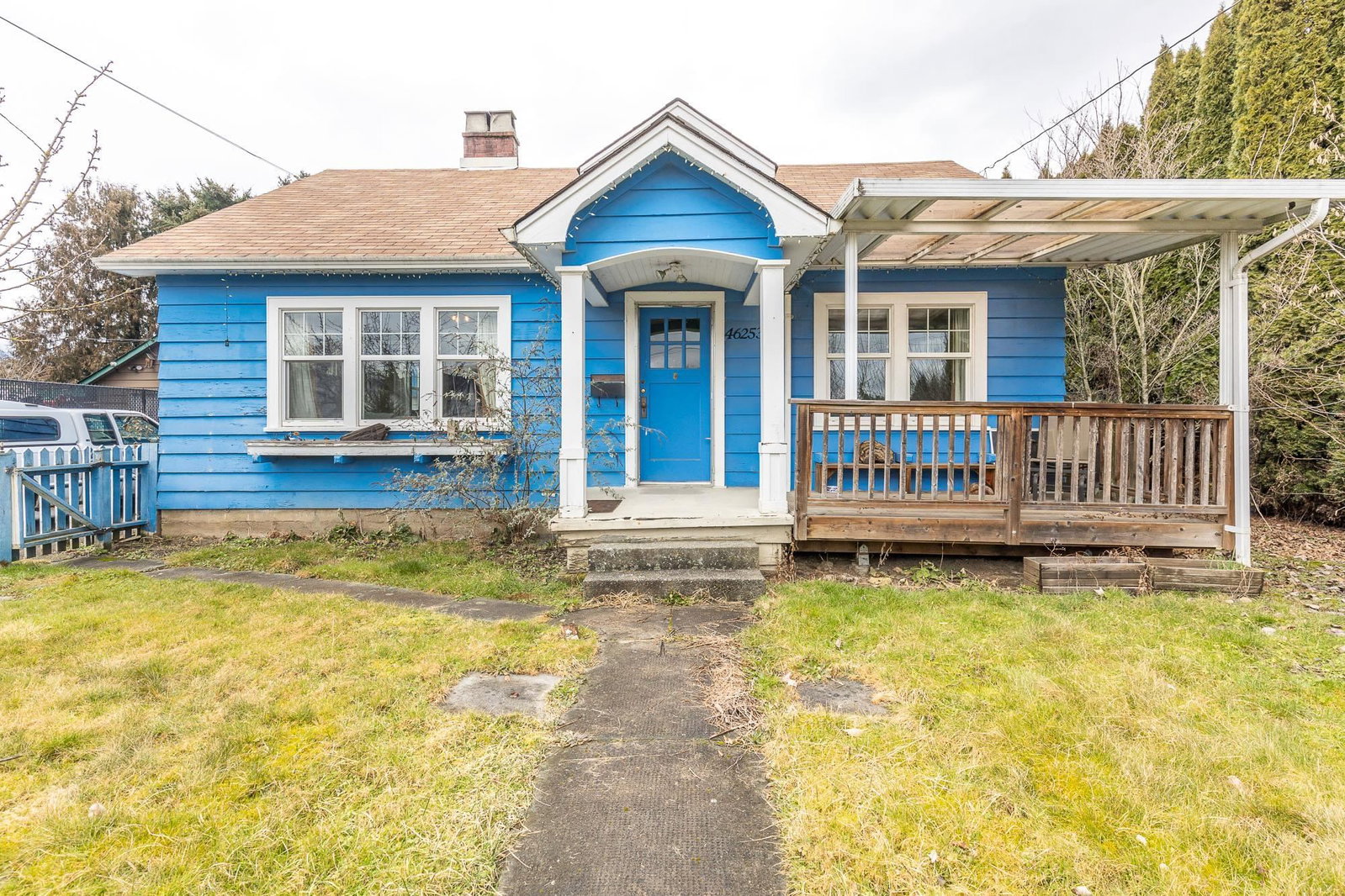 Listing Image 4